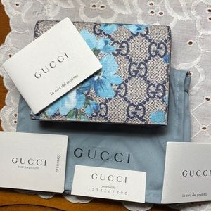 Gucci. BlossomSupreme card wallet💕